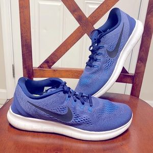 Nike Blue & white runners